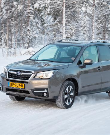 SUBARU_FORESTER-19-lr